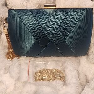 Elegant Teal Clutch with Gold Chain